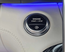 Mercedes-Benz SL AMG SL 63 Roadster 2026