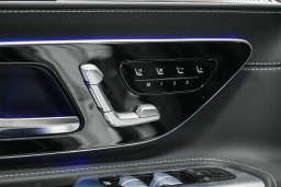 Mercedes-Benz SL AMG SL 63 S E Performance Roadster 2025