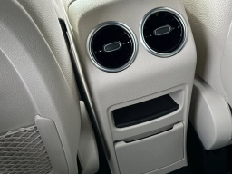 Mercedes-Benz GLB GLB 250 SUV 2026