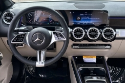 Mercedes-Benz GLB GLB 250 SUV 2026