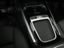 Mercedes-Benz GLB GLB 250 SUV 2026