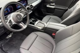 Mercedes-Benz GLB GLB 250 SUV 2026