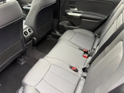 Mercedes-Benz GLB GLB 250 SUV 2026