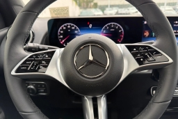 Mercedes-Benz GLB GLB 250 SUV 2026