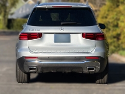 Mercedes-Benz GLB GLB 250 SUV 2026