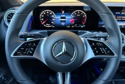 Mercedes-Benz GLB GLB 250 SUV 2026