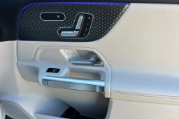 Mercedes-Benz GLB GLB 250 SUV 2025