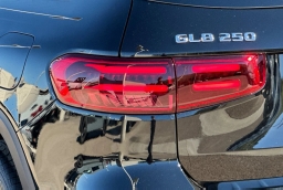 Mercedes-Benz GLB GLB 250 SUV 2026