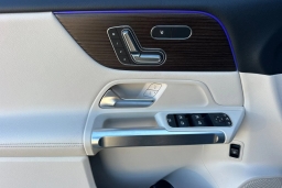 Mercedes-Benz GLB GLB 250 SUV 2026