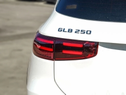 Mercedes-Benz GLB GLB 250 SUV 2026