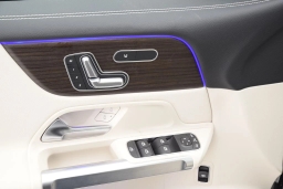 Mercedes-Benz GLB GLB 250 SUV 2026