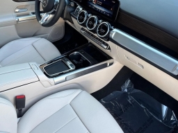 Mercedes-Benz GLB GLB 250 SUV 2026