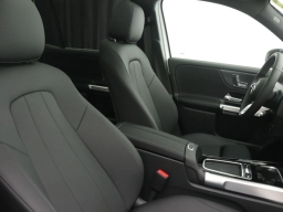 Mercedes-Benz GLB GLB 250 SUV 2026