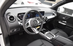 Mercedes-Benz GLB GLB 250 SUV 2026