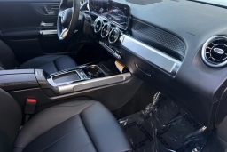 Mercedes-Benz GLB GLB 250 SUV 2026