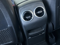 Mercedes-Benz GLB GLB 250 SUV 2026