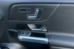 Mercedes-Benz GLB GLB 250 SUV 2026