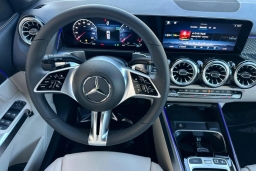 Mercedes-Benz GLB GLB 250 SUV 2025