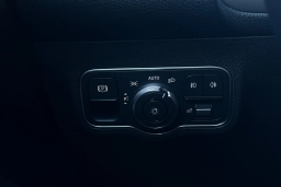 Mercedes-Benz GLB GLB 250 SUV 2026