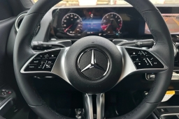 Mercedes-Benz GLB GLB 250 SUV 2026