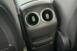 Mercedes-Benz GLB GLB 250 SUV 2026