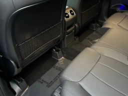 Mercedes-Benz GLB GLB 250 SUV 2026