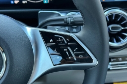 Mercedes-Benz GLB GLB 250 SUV 2025