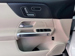 Mercedes-Benz GLB GLB 250 SUV 2026