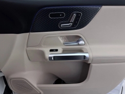 Mercedes-Benz GLB GLB 250 SUV 2026