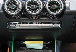 Mercedes-Benz GLB GLB 250 SUV 2026