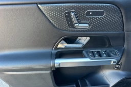 Mercedes-Benz GLB GLB 250 SUV 2026