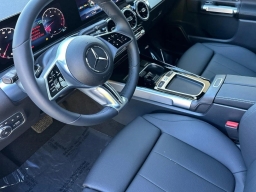 Mercedes-Benz GLB GLB 250 SUV 2026