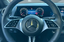 Mercedes-Benz GLB GLB 250 SUV 2026