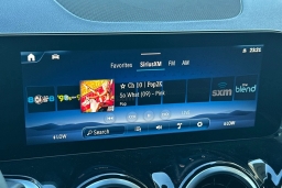 Mercedes-Benz GLB GLB 250 SUV 2026