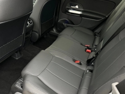 Mercedes-Benz GLB GLB 250 SUV 2026