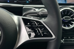 Mercedes-Benz GLB GLB 250 SUV 2026