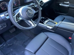 Mercedes-Benz GLB GLB 250 SUV 2026