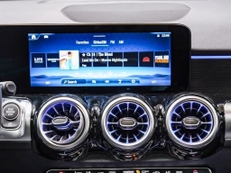 Mercedes-Benz GLB GLB 250 SUV 2026