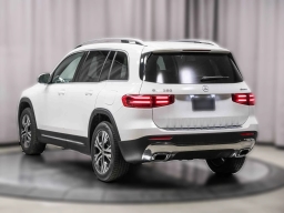 Mercedes-Benz GLB GLB 250 4MATIC SUV 2026