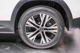 Mercedes-Benz GLB GLB 250 4MATIC SUV 2026