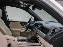 Mercedes-Benz GLB GLB 250 4MATIC SUV 2026