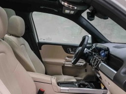 Mercedes-Benz GLB GLB 250 4MATIC SUV 2026