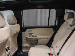 Mercedes-Benz GLB GLB 250 4MATIC SUV 2026