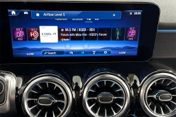 Mercedes-Benz GLB GLB 250 4MATIC SUV 2026