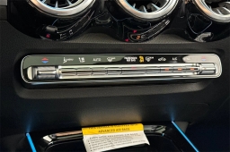 Mercedes-Benz GLB GLB 250 4MATIC SUV 2026