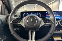 Mercedes-Benz GLB GLB 250 4MATIC SUV 2026