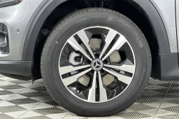 Mercedes-Benz GLB GLB 250 4MATIC SUV 2026