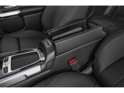 Mercedes-Benz GLB GLB 250 4MATIC SUV 2026