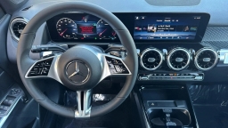 Mercedes-Benz GLB GLB 250 4MATIC SUV 2026