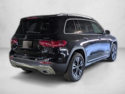 Mercedes-Benz GLB GLB 250 4MATIC SUV 2025